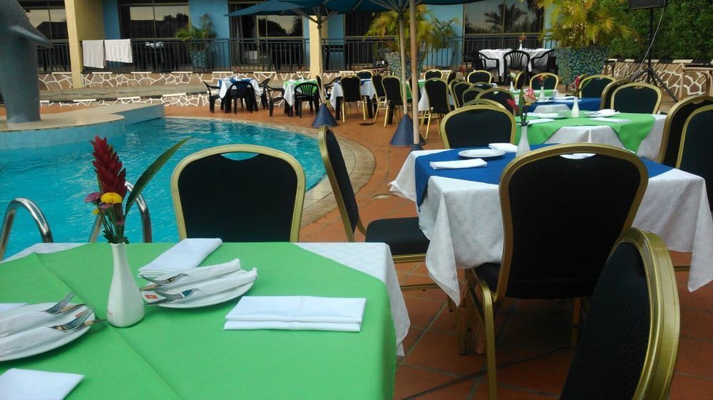 Dolphin Suites Kampala Luaran gambar